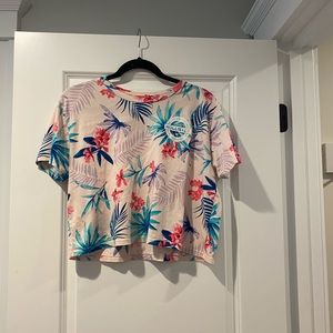 Hollister t-shirt